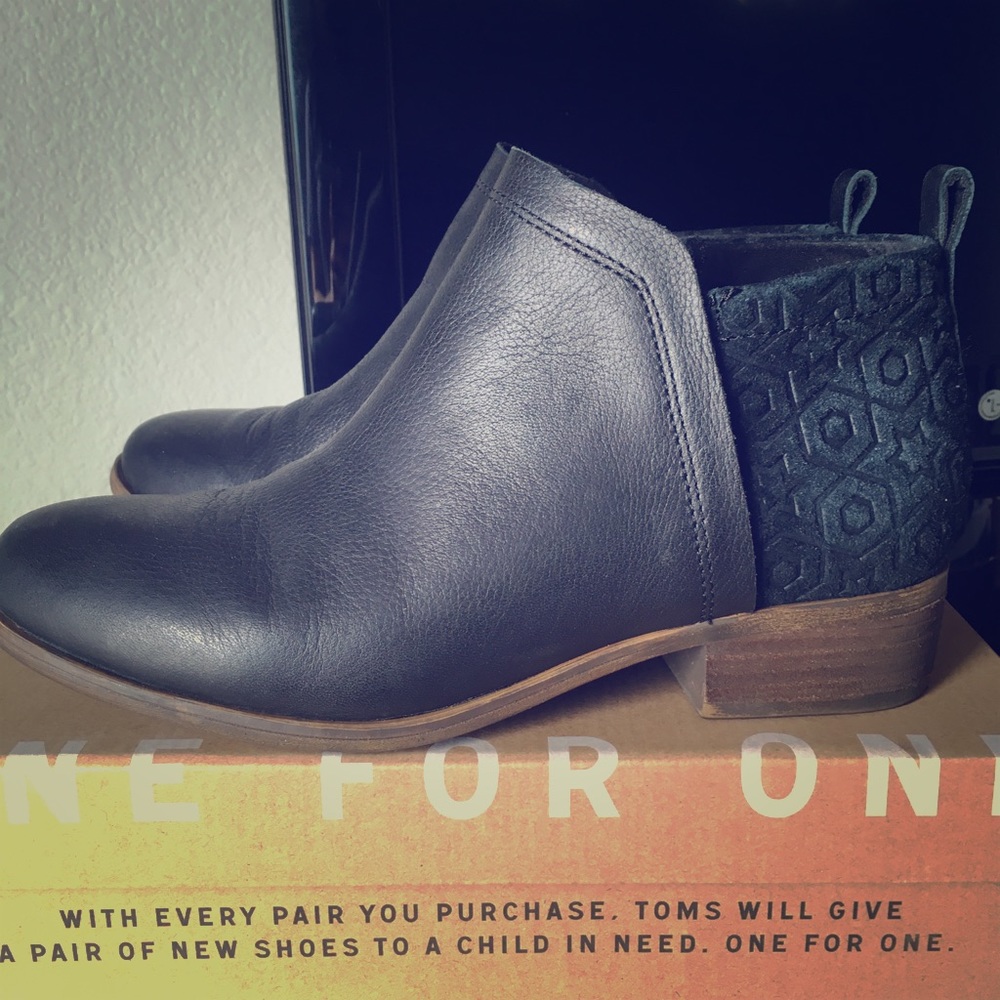 Toms Deia Booties